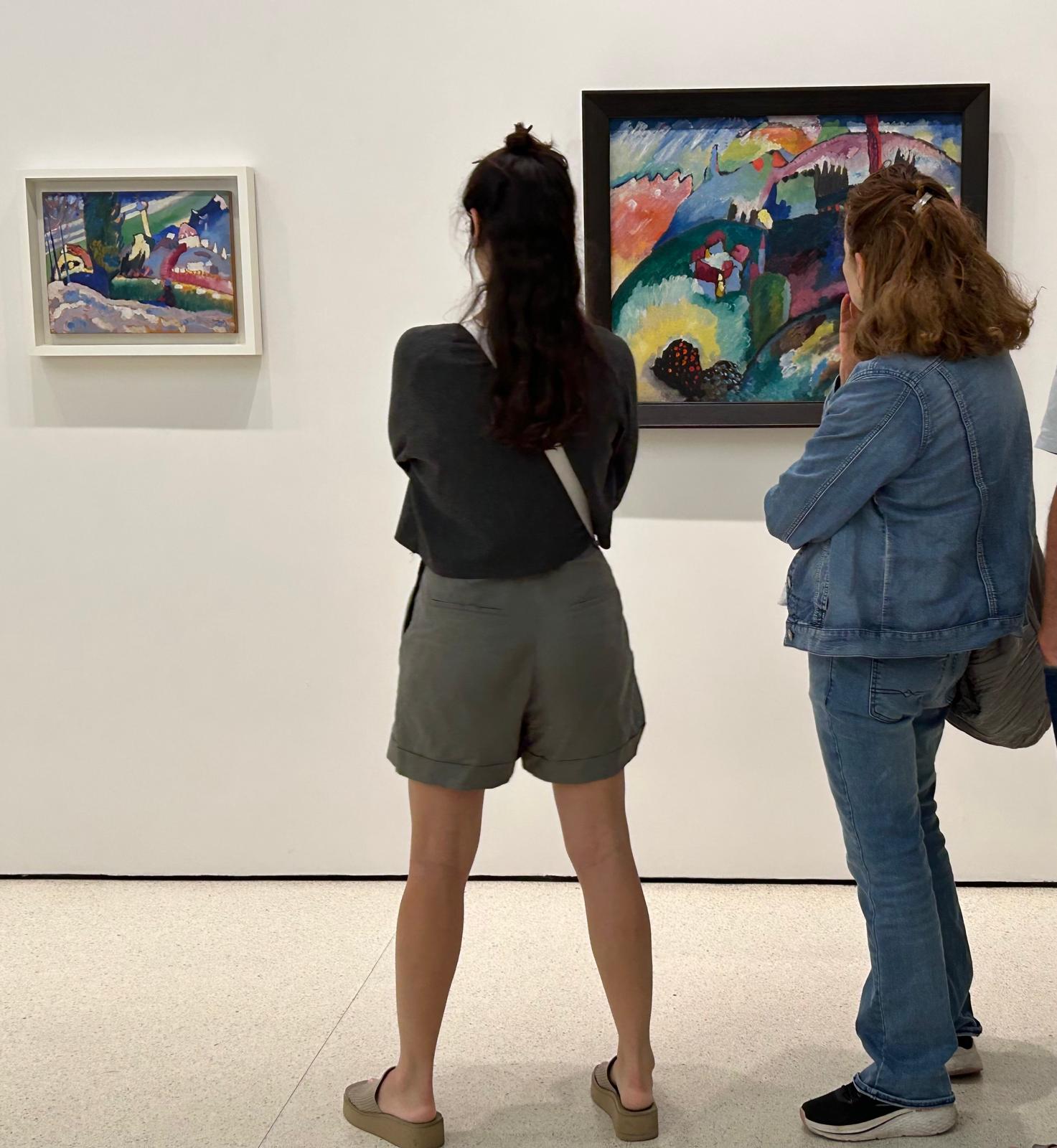 החיים בראי האמנות